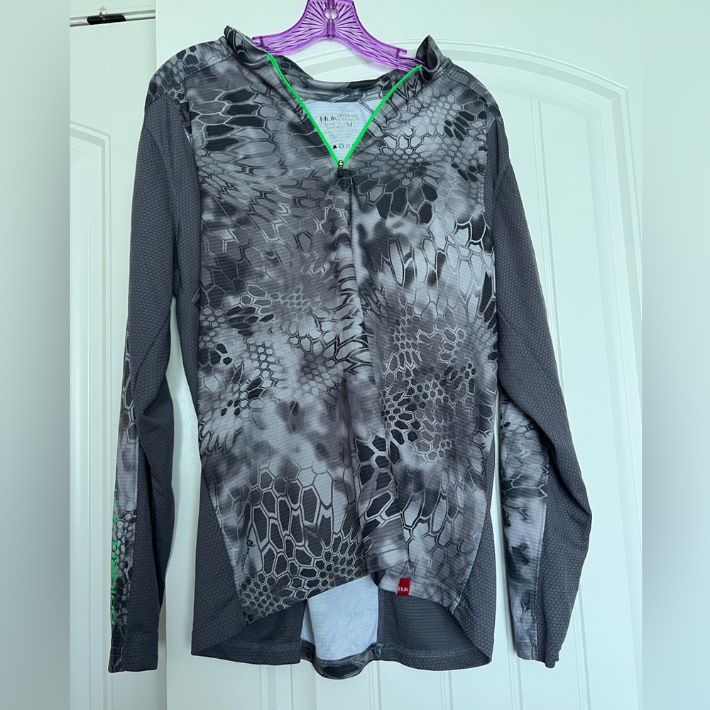 huk pullover jacket
